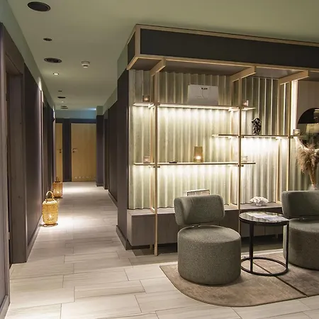 Laba Royal Tulip Prywatny, Basen W Cenie, Schwimmbad Im Preis Apartman