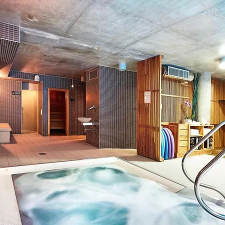 Laba Royal Tulip Prywatny, Basen W Cenie, Schwimmbad Im Preis كولوبرزيغ